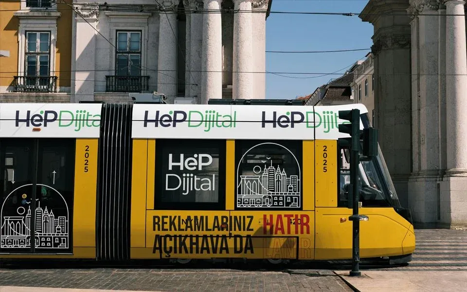 Antalya Tramvay Reklamları